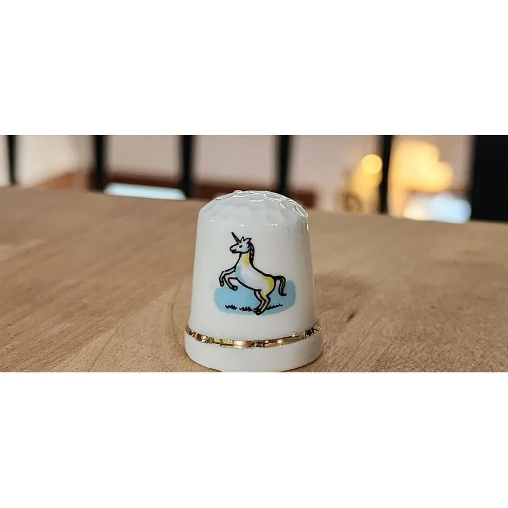 VTG 3 UNICORN 🦄 PORCELAIN Thimbles GOLDTRIM